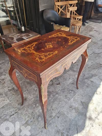 طاولة لعب ورق انتيك مركتري مميزة سعر لقطة