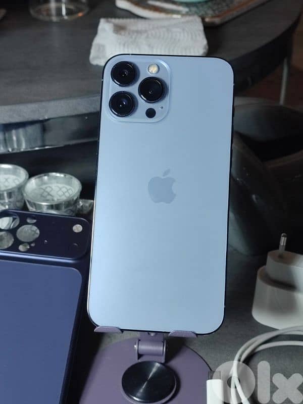 iPhone 13 pro max mint condition changed original battery 5