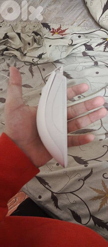 white razer deathadder mouse 1