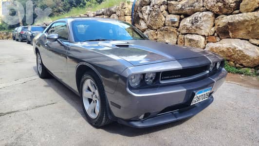 Dodge Challenger 2012