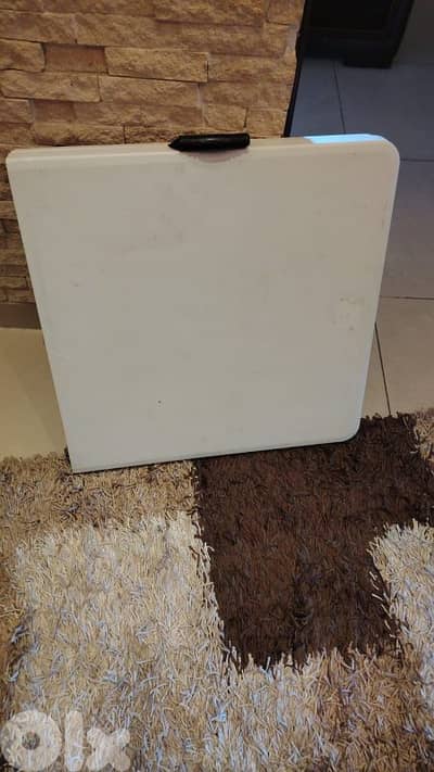 طاولة عضم بتنضب