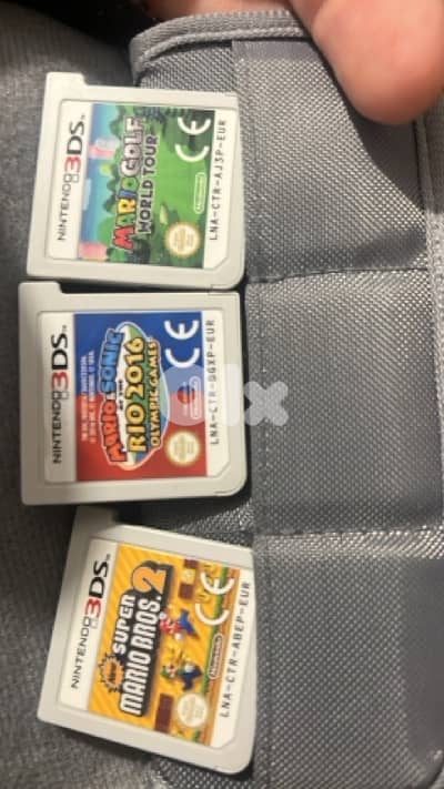 NINTENDO 1 , 3DS PS5 AND NINTENDO CASE