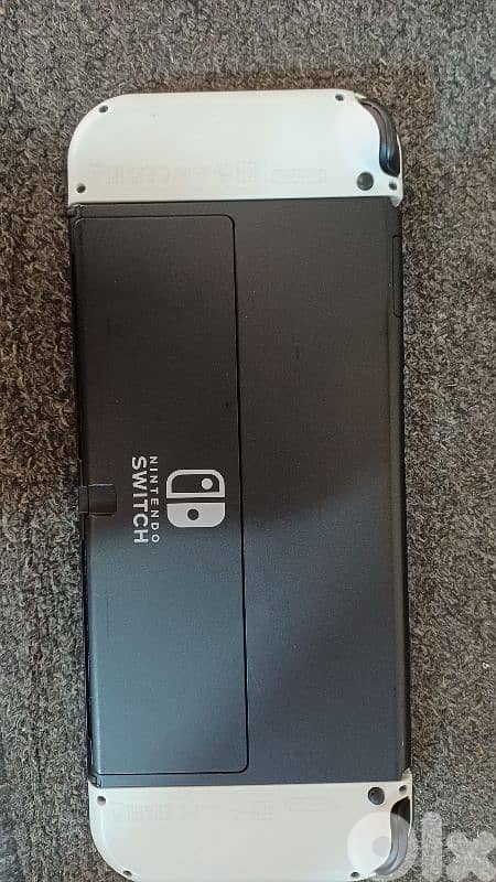 nintendo switch 1 oled used like new 1
