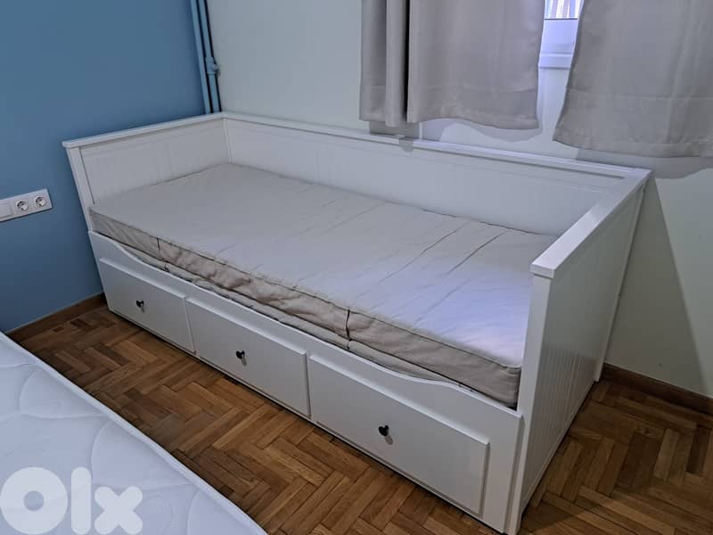 Sofa Bed_200x90cm & matress bed 1