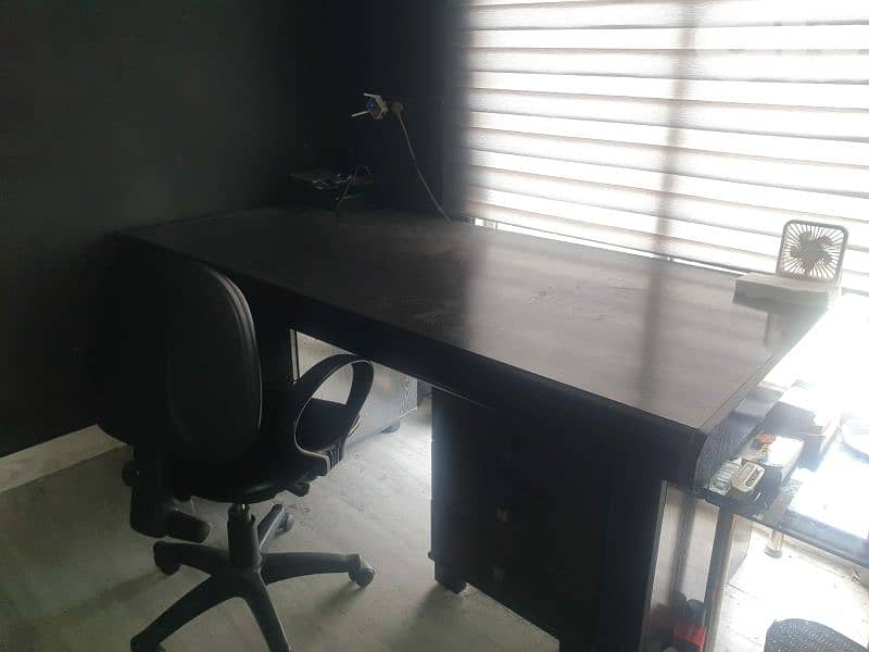 office furniture 7
