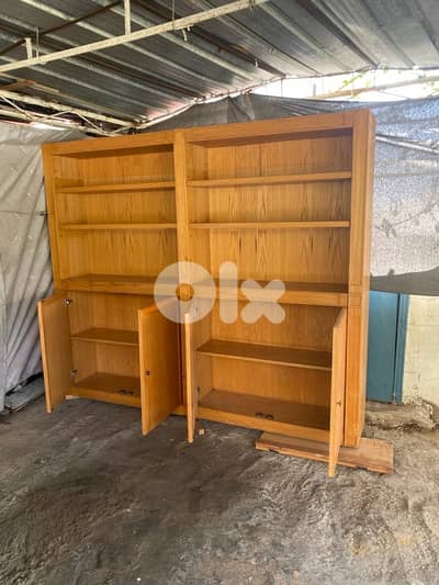 خزانة غرفة جلوس  ٢٣٠/١٩٠ غمق ٣٨