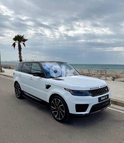 Range Rover Sport HSE Dynamic - 2019 MY - V6 Engine - CLEAN CARFAX !!!