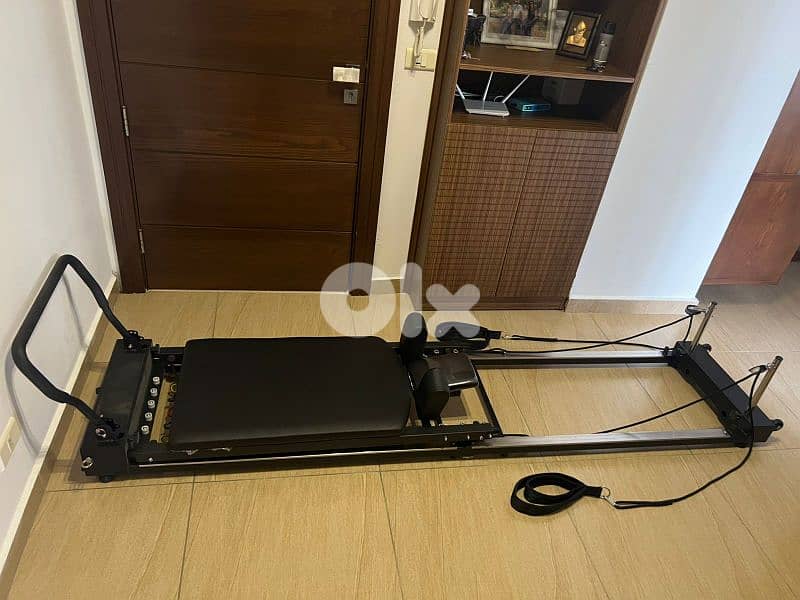 Pilates Reformer Machine 1