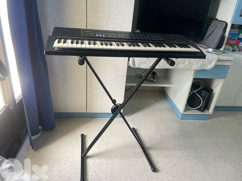 Casio CTK-530 Keyboard with Stand 1