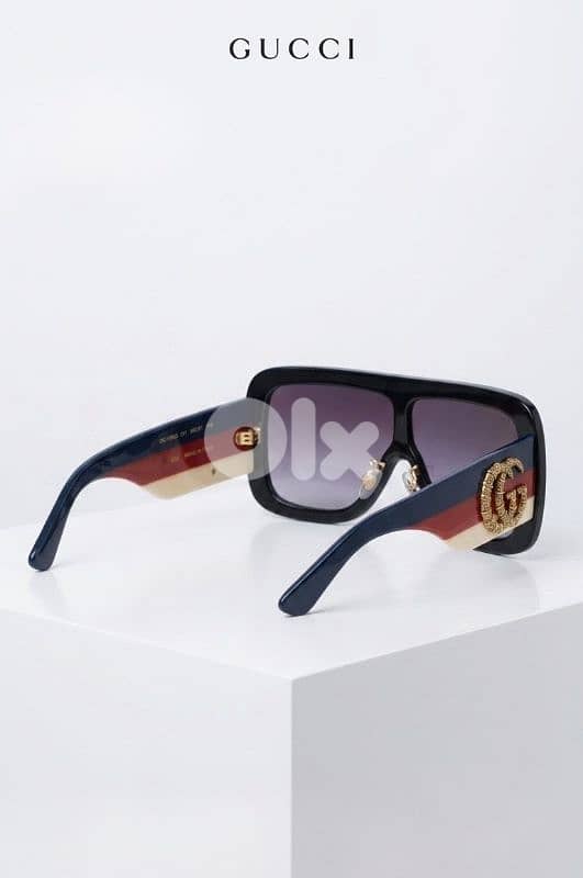 GUCCI oversized shield sunglasses Original 1
