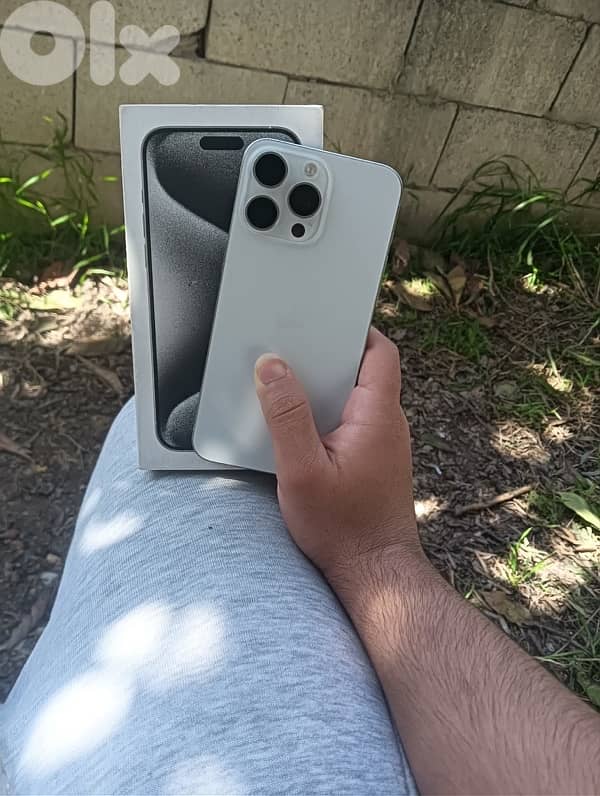 iPhone 15 pro max 512 gb 4