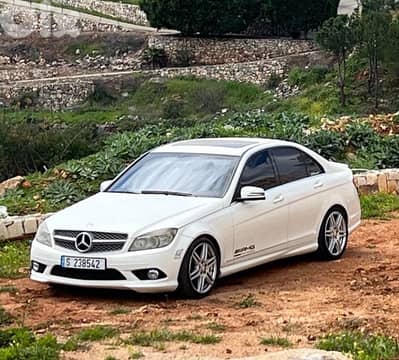Mercedes-Benz C-Class 2010