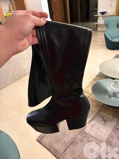 prada boots