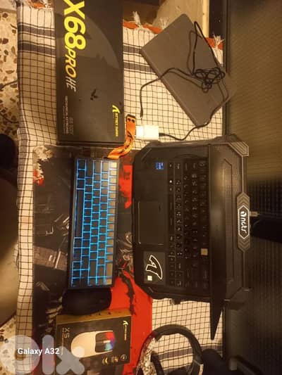attack shark x5 moude with attack x68 he used like new