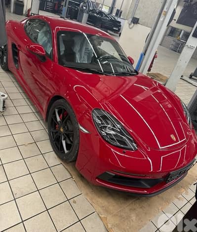 Porsche 718 Cayman gts 2018 - warranty till 2028