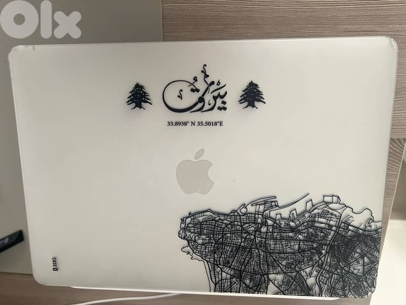 Apple MacBook Pro 13” M1 - 8GB RAM / 512GB SSD 4