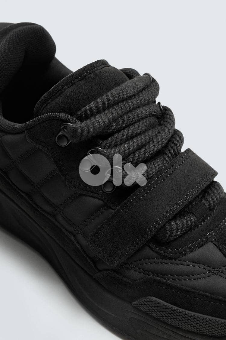 Zara - CHUNKY SKATE TRAINERS 41 9