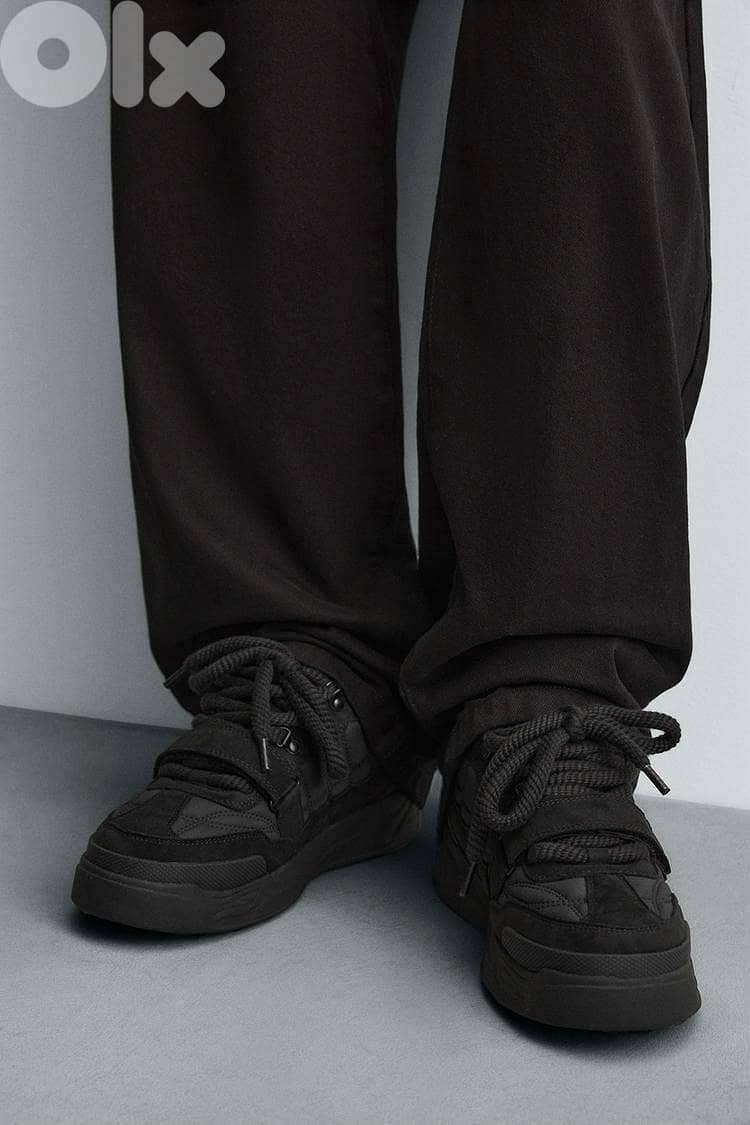 Zara - CHUNKY SKATE TRAINERS 41 13