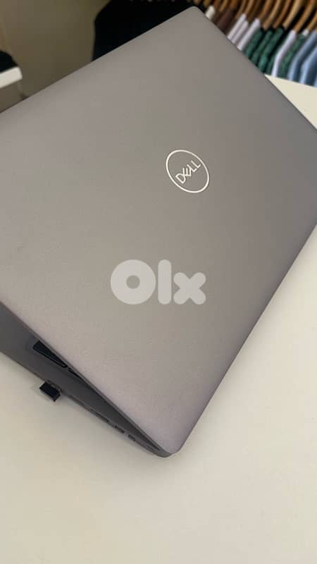 dell latitude 5520 1
