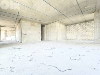 RAO26-4972 Office 270 m² for Rent – Achrafieh (New Building)