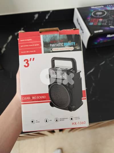 tiny speaker very cute