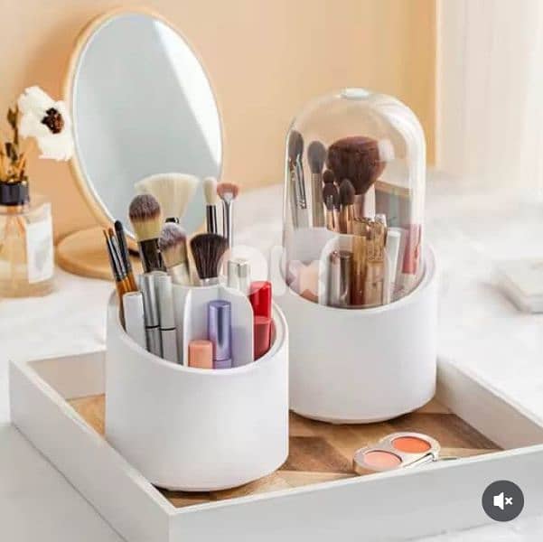 rotating makeup storage stand 1
