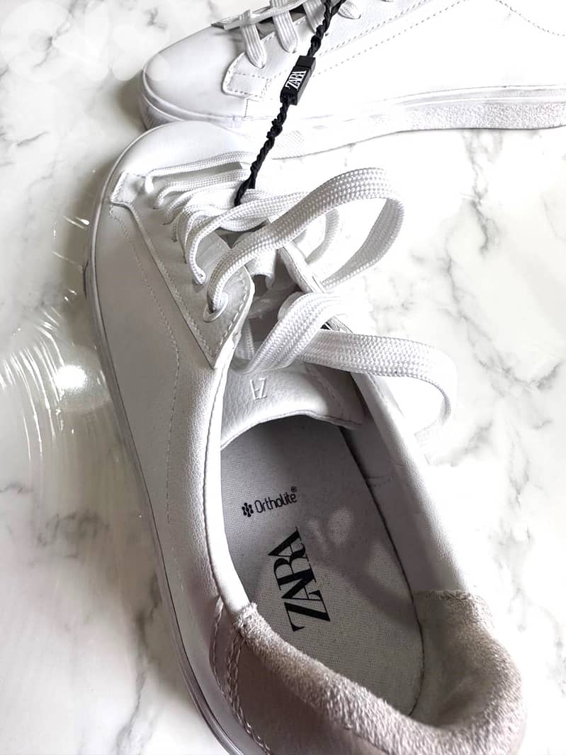 Zara White Leather Sneakers - 41 6