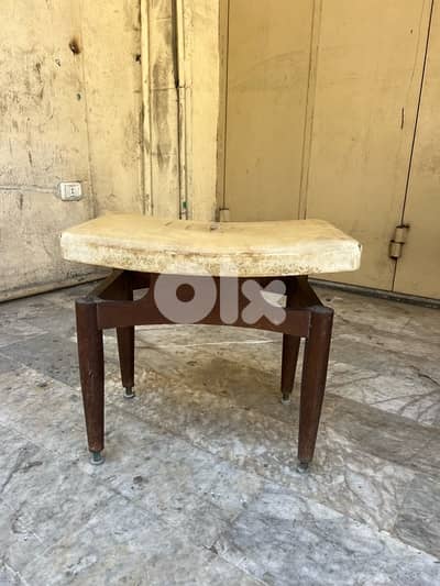 ORIGINAL VINTAGE DRESSING TABLE STOOL بناكت مميزة تصميم الخسمينات روعة