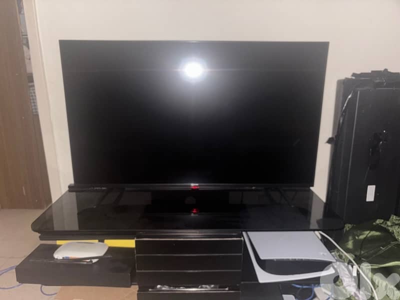 Hisense 43” TV 4K Smart 2