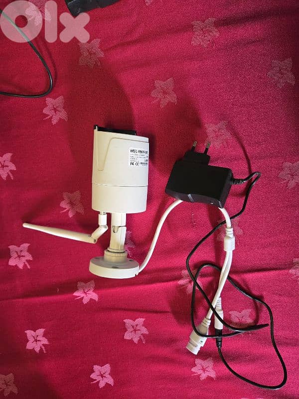 Wireless security camera system 2