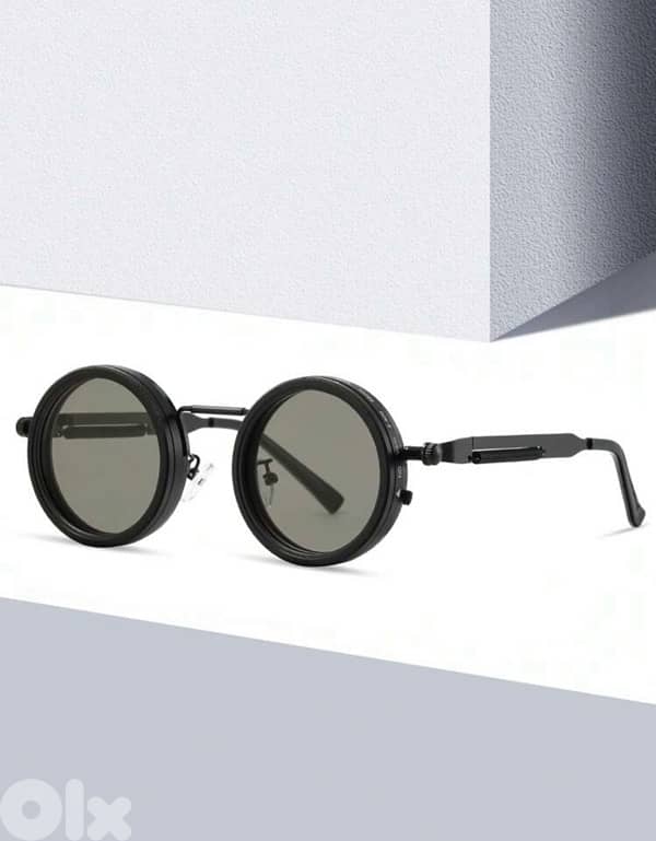 Augonstern Glasses Rotating 1