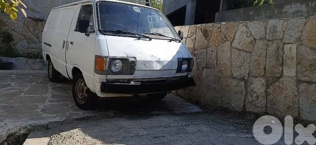 Toyota van 1986