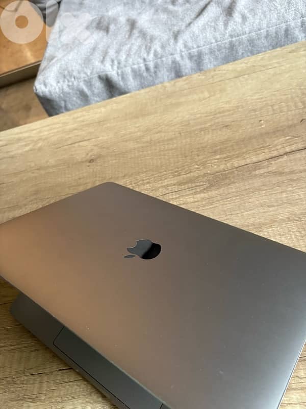 macbook pro 2019 1