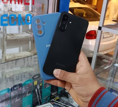 samsung A17 like new