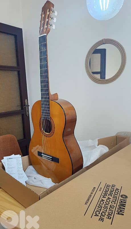 guitar Yamaha c40 4