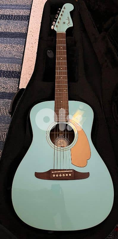 fender electro accoustic guitar