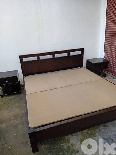 تخت شبه جديد مع كموند