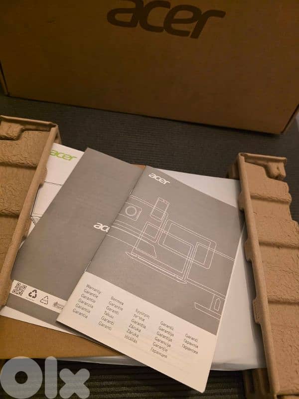 BRAND NEW ACER ASPIRE LITE CORE I7 GENERATION 13H 4