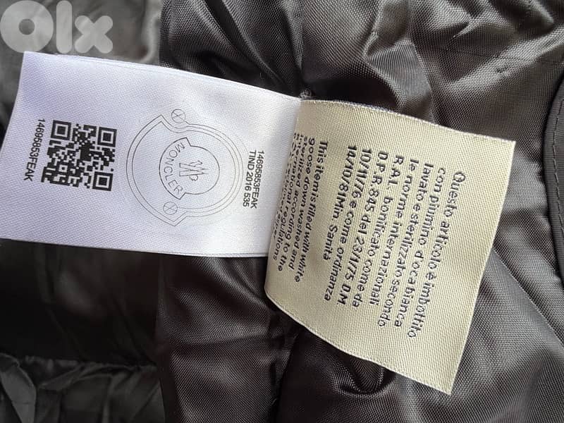 Moncler Style Black Puffer Jacket – Never Worn 2