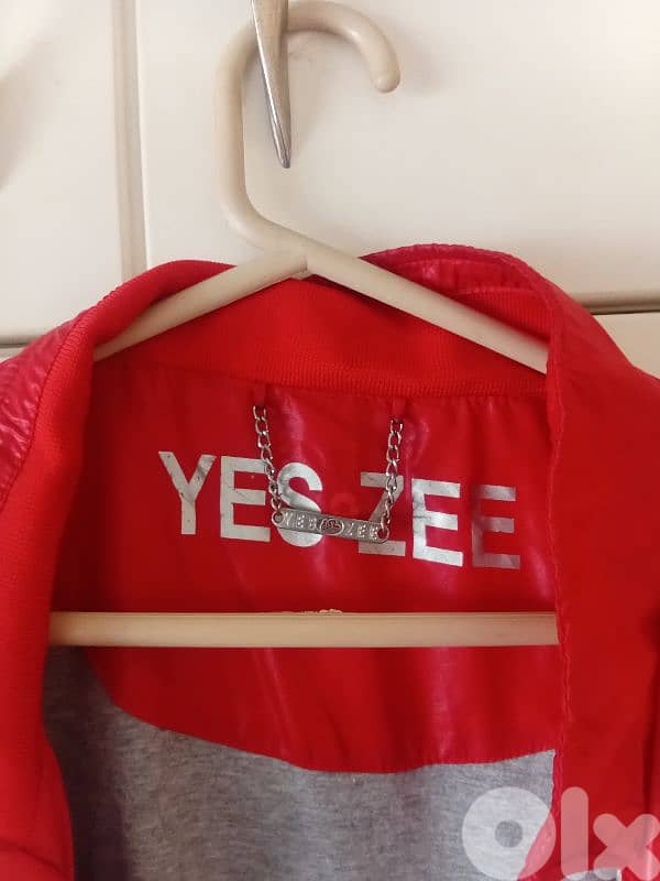 yes zee jacket made in europe 1