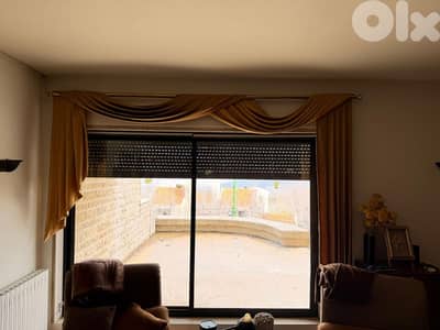 decorative curtain top