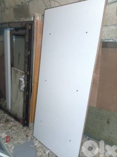 طاوله كبيره خشب للبيع