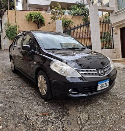 Nissan Tiida 2009