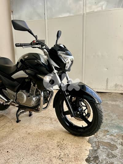 Suzuki Inazuma GW 250