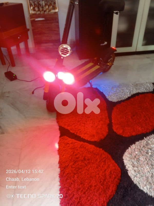 electric scooter 8