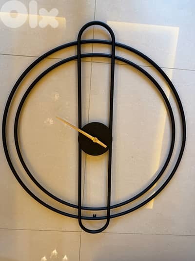 metal black and gold