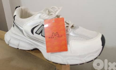 أحذية شبابي نسائي ولادي موديلات جديدة بأحلى الاسعار