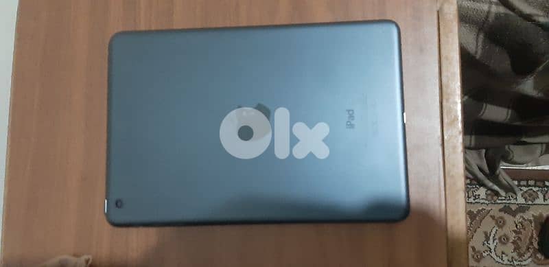 ipad mini 1 , model A1432 clean condition 2