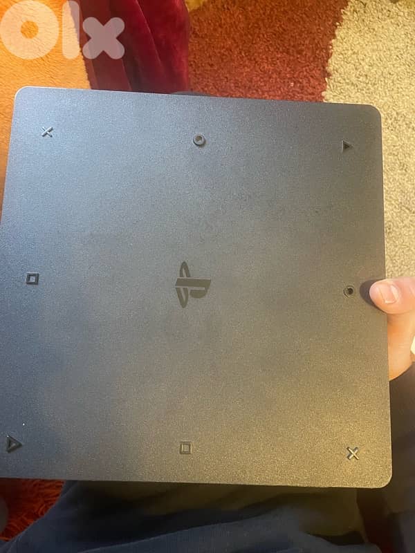 ps4 slim 1