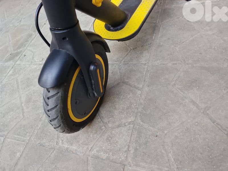 scooter electric . 3